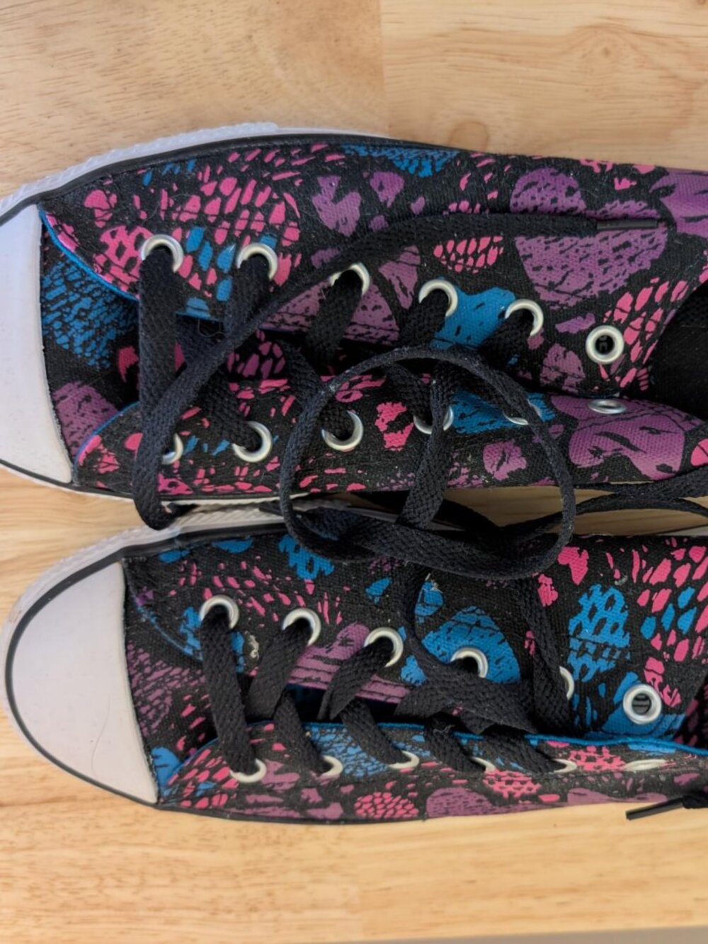 Patterned converse